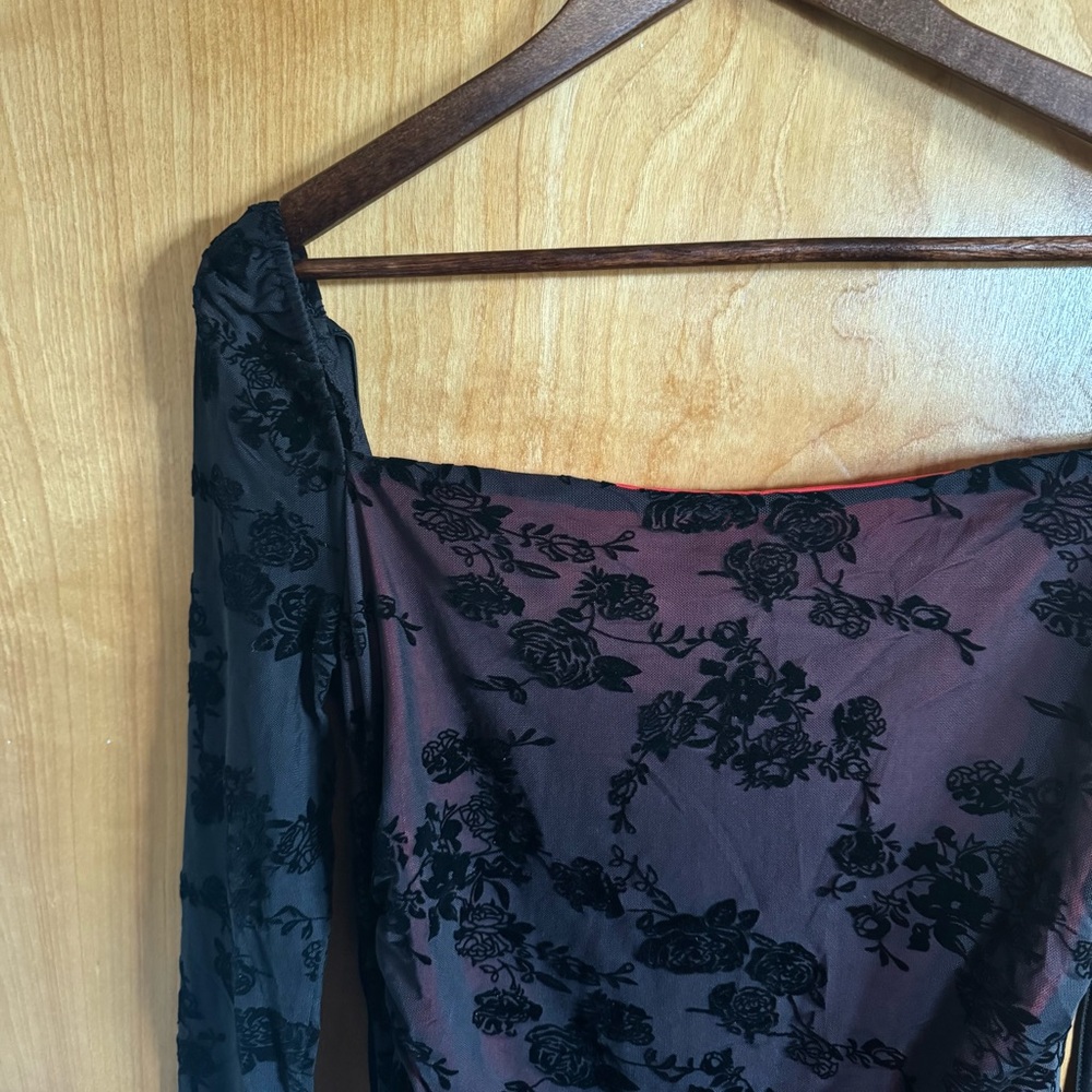 Black and red prom dress NEVER WORN